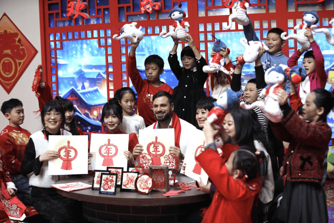 怎么申请皇冠信用网代理_刚刚怎么申请皇冠信用网代理!2025《辽视春晚》节目单来啦!