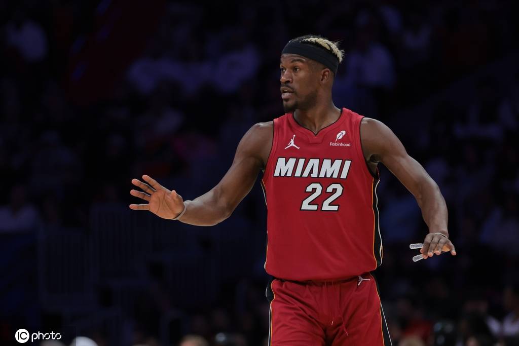 世界杯皇冠平台_无限期禁赛世界杯皇冠平台!得知热火不让首发 巴特勒愤怒+退出训练