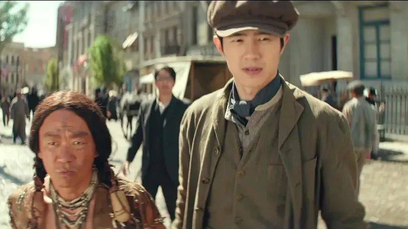 亚洲杯直播_《唐探1900》亚洲杯直播,电影一般,陈思诚对刘昊然的爱绝了