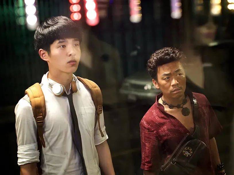 亚洲杯直播_《唐探1900》亚洲杯直播,电影一般,陈思诚对刘昊然的爱绝了