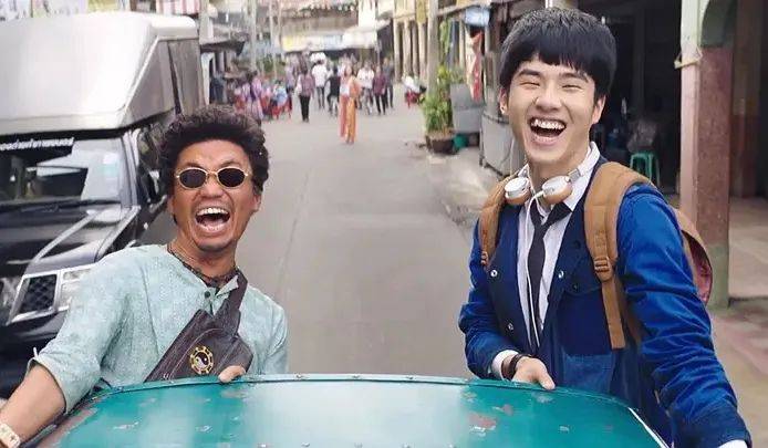 亚洲杯直播_《唐探1900》亚洲杯直播,电影一般,陈思诚对刘昊然的爱绝了