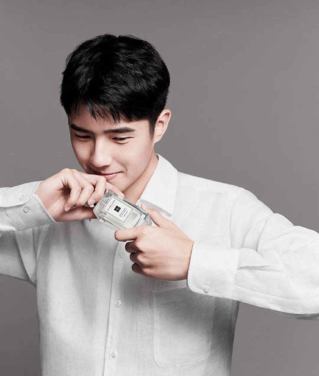 亚洲杯直播_《唐探1900》亚洲杯直播,电影一般,陈思诚对刘昊然的爱绝了