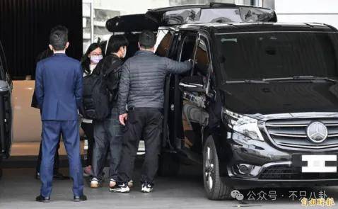 怎么开通皇冠信用开户_美人已回家怎么开通皇冠信用开户,妈妈一夜白头,她如流星短暂却热烈灿烂!