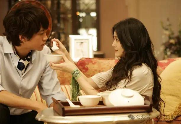 怎么开通皇冠信用开户_美人已回家怎么开通皇冠信用开户,妈妈一夜白头,她如流星短暂却热烈灿烂!