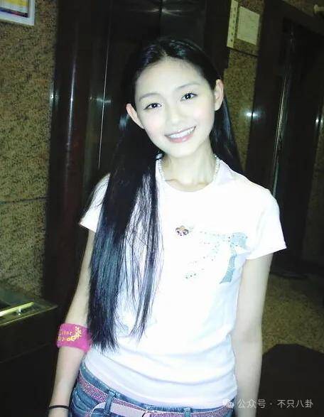 怎么开通皇冠信用开户_美人已回家怎么开通皇冠信用开户,妈妈一夜白头,她如流星短暂却热烈灿烂!