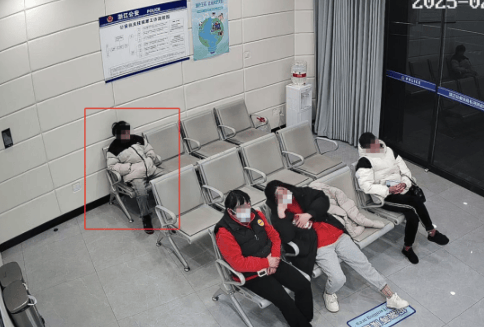 皇冠信用网最高占成_“我赌博了皇冠信用网最高占成,钱都输光了!”深夜,杭州小伙报警自首求戒赌瘾