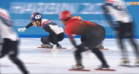 皇冠足球盘口_韩国队伸手犯规皇冠足球盘口!中国网友怒了