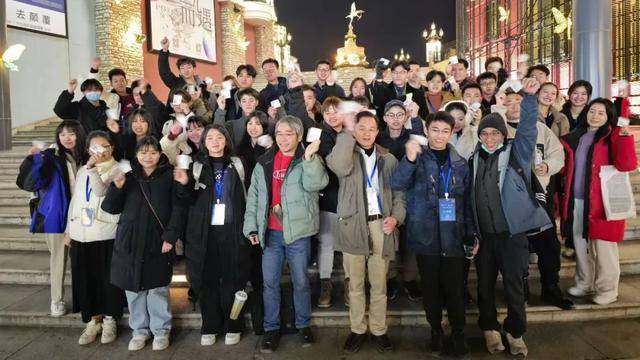 皇冠信用网代理怎么申请_台湾青年:终于赶上皇冠信用网代理怎么申请!《哪吒2》的100亿我们出了一份力