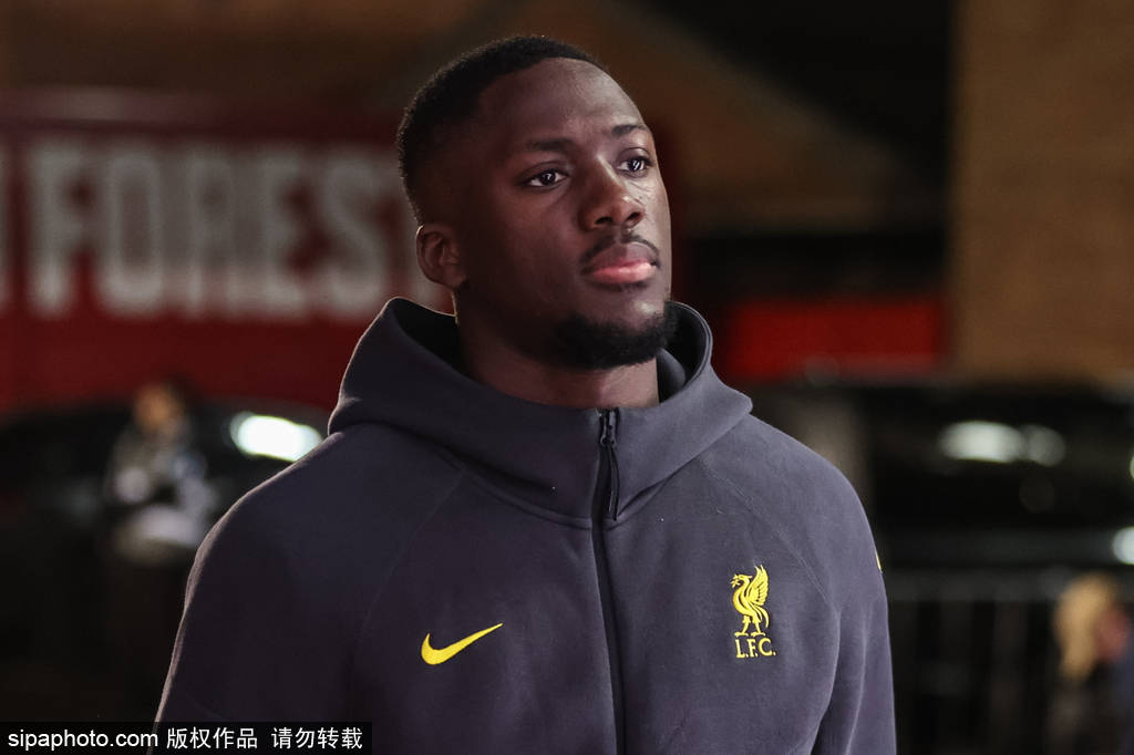 信用盘皇冠申请注册_深度:利物浦已夺冠信用盘皇冠申请注册?一线队10人或出走 春秋霸主暴毙就在今夏?