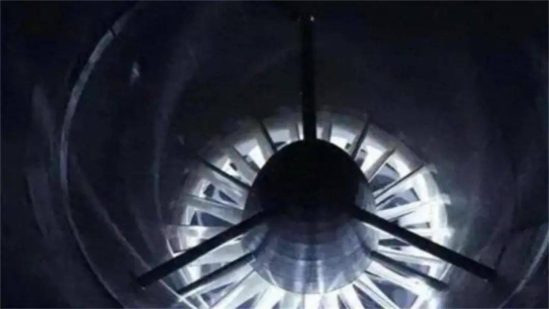 皇冠登2代理
_中国高超音速技术突破20秒预警皇冠登2代理
,全球军事格局或迎变革,科技创新引领时代步伐!