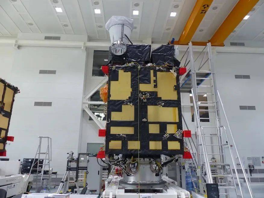 皇冠信用网注册_一声巨响！“一箭双星”失败皇冠信用网注册，点火8分钟后偏离轨道，24.5亿全部泡汤