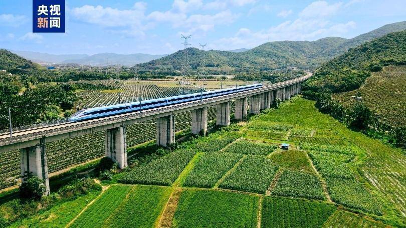 体育皇冠信用网站_今起海南环岛高铁实现公交化运行