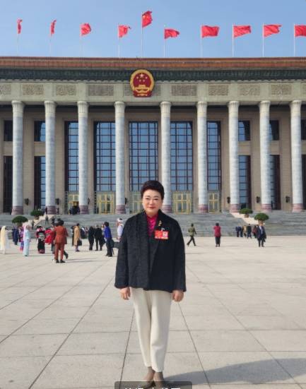 皇冠信用网开户
_两会专题采访全国人大代表刘晓静:科技将重塑高校音乐教育