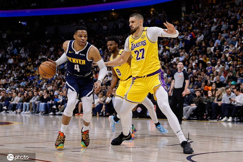 皇冠信用網需要押金吗_詹东同时休战穆雷三分制胜 湖人超级残阵惜败掘金