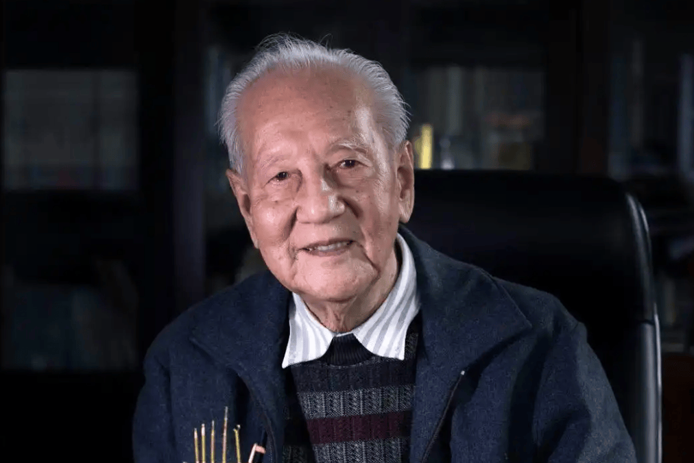 皇冠信用网去哪里弄_美上将亲口承认：若没有这三位中国人皇冠信用网去哪里弄，美国不可能如此忌惮中国