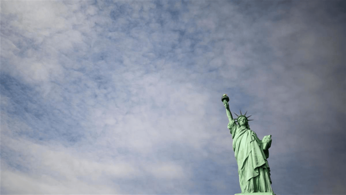 皇冠信用網怎么开账号_绝对不向中方低头皇冠信用網怎么开账号，俄2艘航母同时开工，美发问：到底哪来的技术？