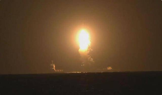 皇冠信用網在哪里开通_美宇航员刚脱险皇冠信用網在哪里开通，中国5颗卫星突然出现异动，太空“暗战”升级？