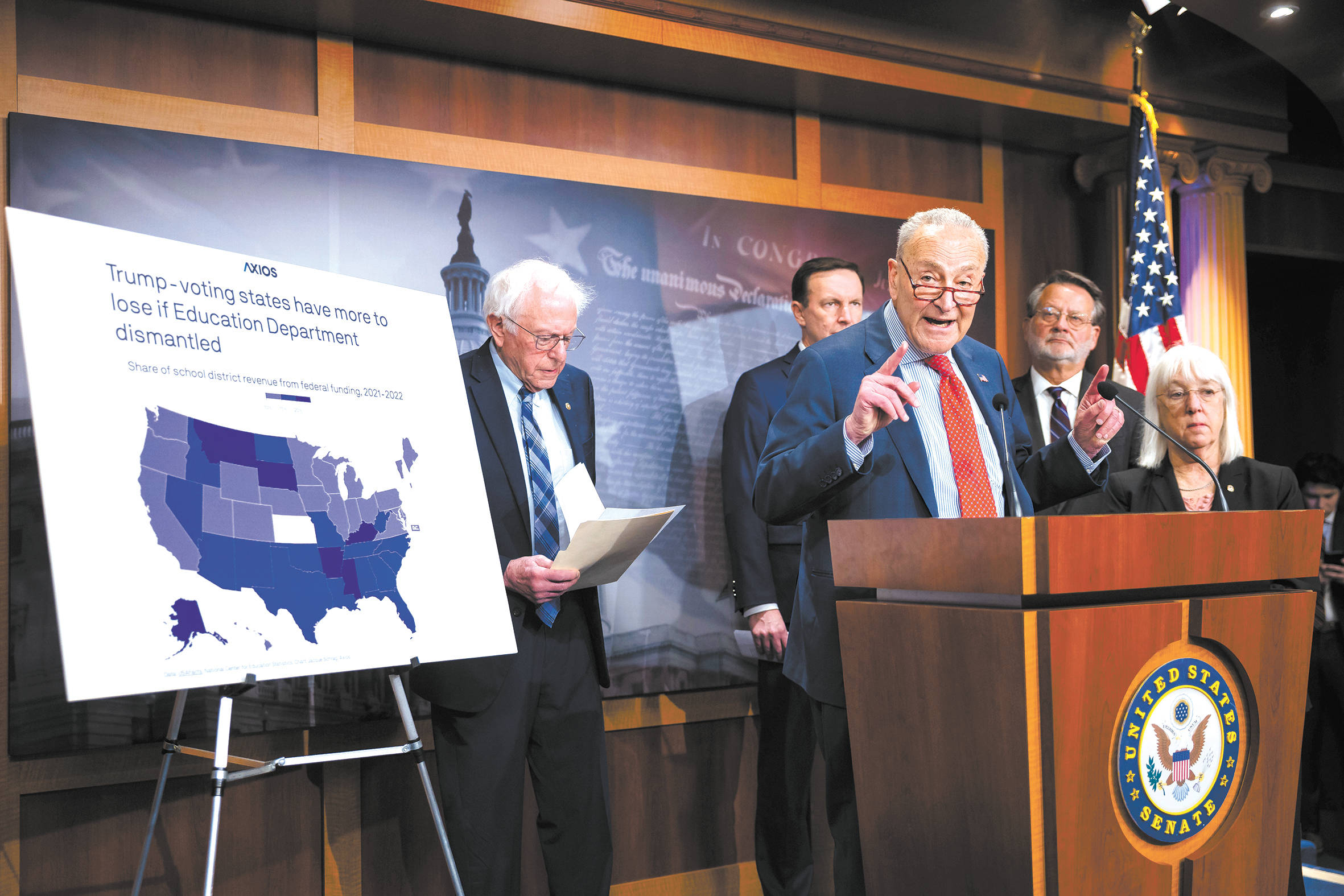 皇冠信用网代理出租_数千万学生将受影响皇冠信用网代理出租，民主党阵营激烈反对，“解散教育部”在美国引尖锐对立