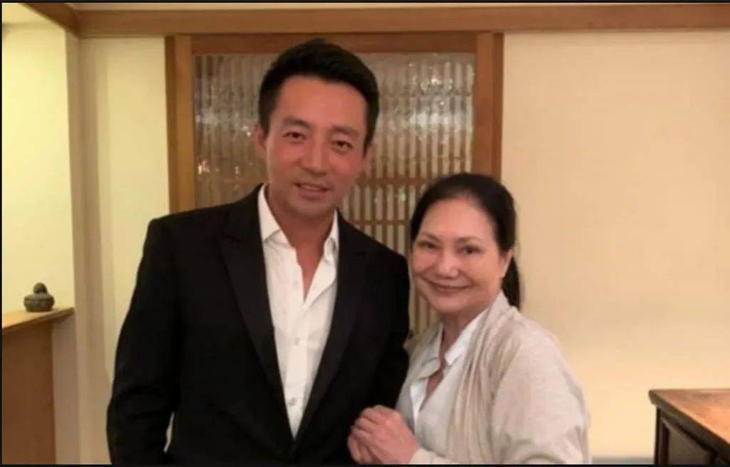 皇冠登3新2管理_S妈证实：大S火化前夕皇冠登3新2管理，汪小菲打电话对她疯狂大骂