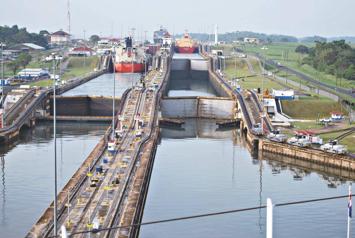 皇冠信用网开户
_大陆话音刚落皇冠信用网开户
,港口收购悬念升级!李嘉诚之子赴陆,官方上硬菜