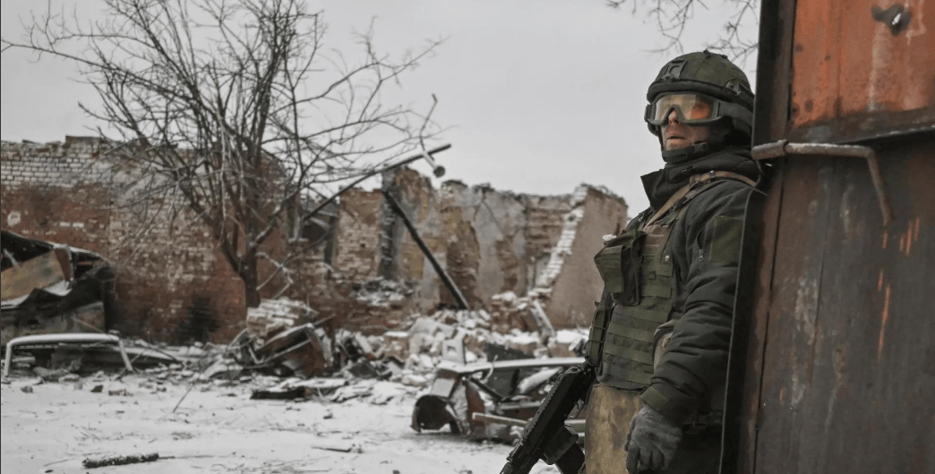 皇冠信用網在线申请
_乌军突袭俄罗斯领土之际皇冠信用網在线申请
,本土亲俄势力却暗流涌动!乌多地被袭是否预示新一轮冲突?