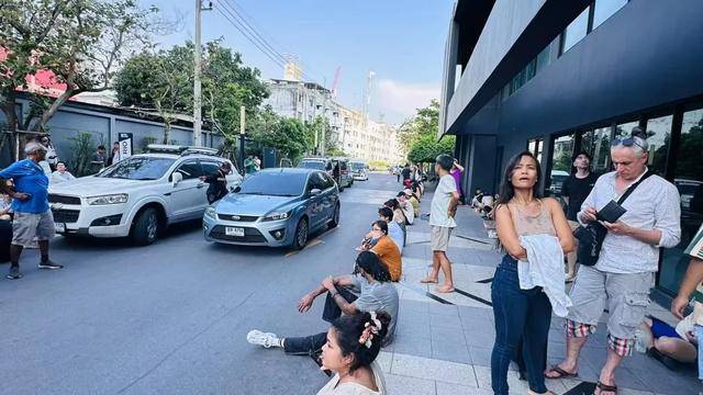 皇冠信用網代理如何注册_“相当于约一千颗原子弹”皇冠信用網代理如何注册！强震后的缅甸曼德勒40℃高温