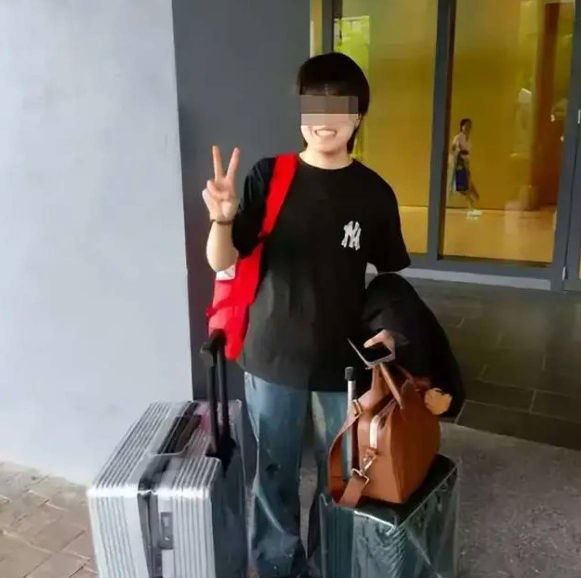 皇冠信用網代理流程
_20岁中国留学生赴马来西亚9天遭诈骗皇冠信用網代理流程
,怕连累家人从39楼跳下