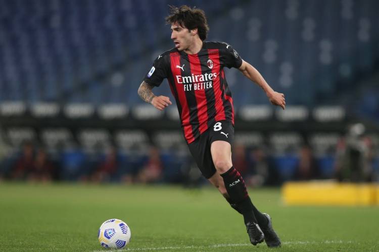 皇冠足球平台代理
_托纳利:这支国米让我想起自己的那支米兰皇冠足球平台代理
,皮奥利就像一个父亲