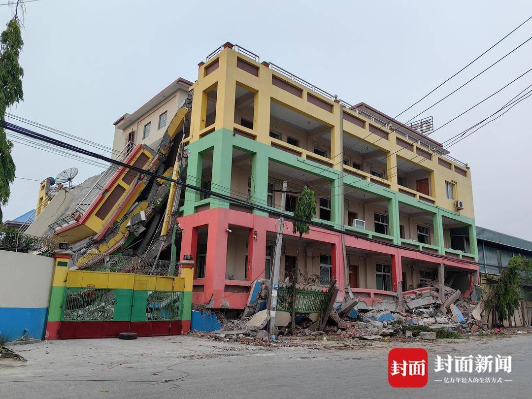 信用网皇冠申请注册_地震救援黄金72小时已过 曼德勒一处倒塌酒店尚埋着多名中国务工者｜封面头条