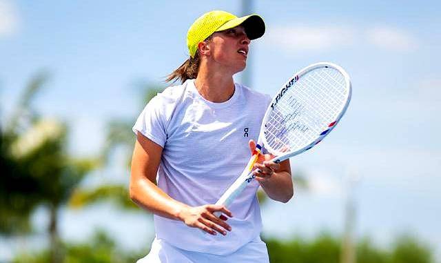 皇冠信用网正网_郑钦文2-0胜出皇冠信用网正网，创2大纪录，8强已决出3席：中国金花大战萨巴伦卡