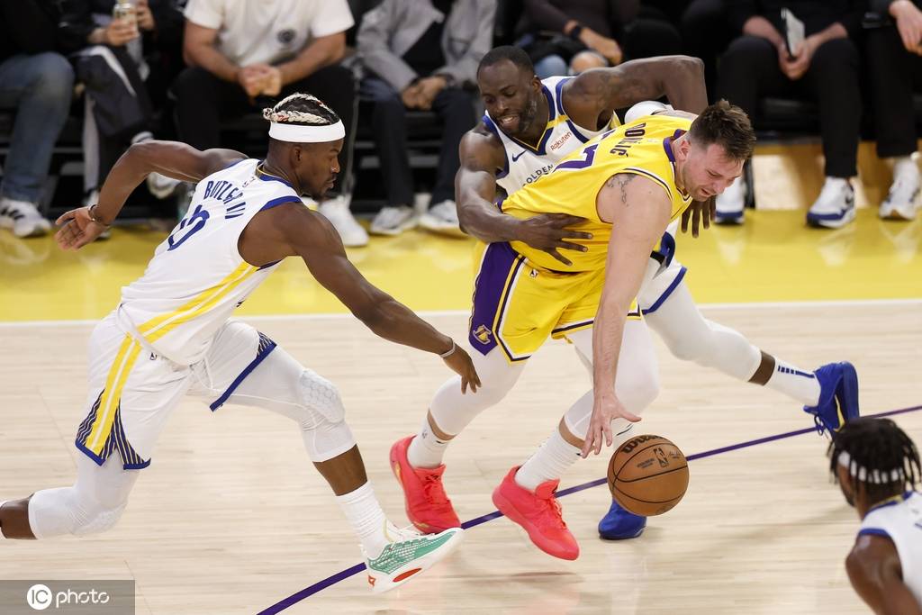 皇冠信用网代理注册_库里37+6詹姆斯33+5+9 勇士拒绝横扫力克湖人