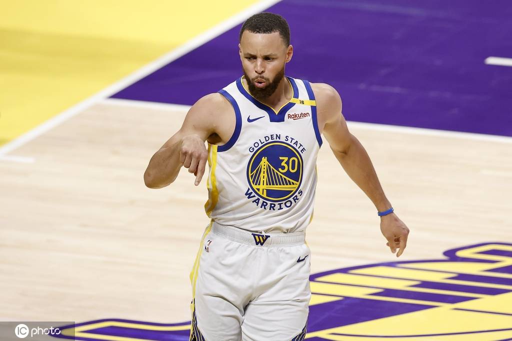 皇冠信用网代理注册_库里37+6詹姆斯33+5+9 勇士拒绝横扫力克湖人