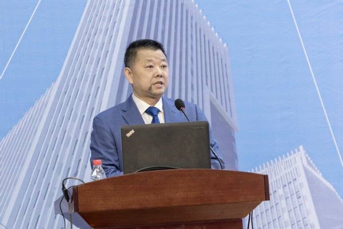 皇冠信用網开号_广东河源市副市长曹建忠调任嘉应学院校长