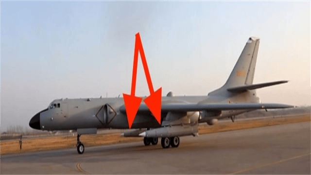 皇冠信用網代理_解放军舰机南北夹击皇冠信用網代理！3艘美航母做出同一选择：离台岛远远的