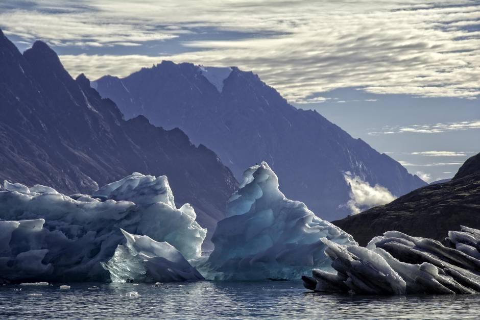 皇冠信用網登2代理_购买48艘？特朗普宣布大规模采购破冰船皇冠信用網登2代理，全力与中俄争夺北极航线