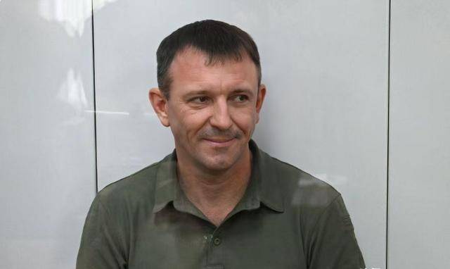 港盘马来盘印尼盘欧洲盘_俄乌兵力10：1！普京“特赦”港盘马来盘印尼盘欧洲盘，俄大将回归，泽连斯基险被斩首？