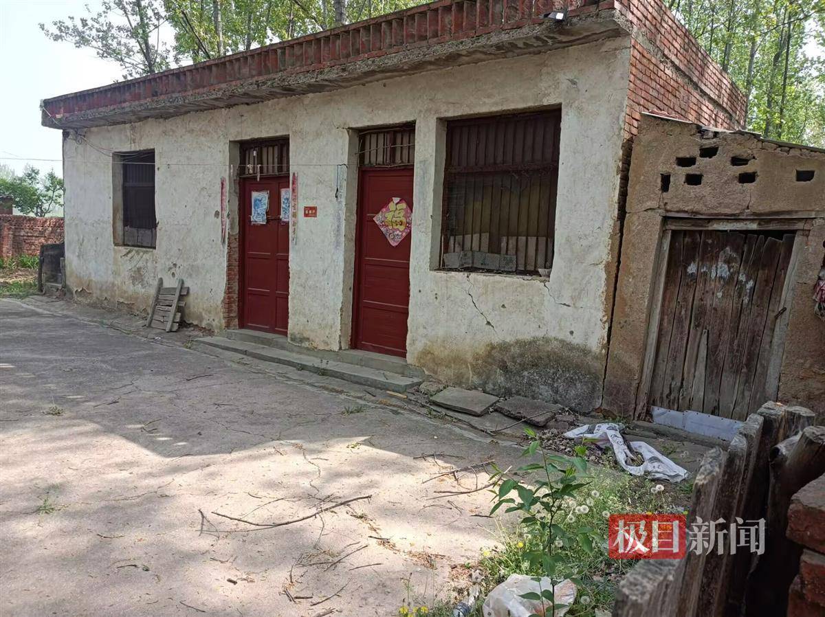 反恐精英2: PGL GLOBAL TOURNAMENT(3场2胜)_病房悲剧之谜：男子住院当晚捅伤同病房父子并跳楼身亡反恐精英2: PGL GLOBAL TOURNAMENT(3场2胜)，医院称其入院时无精神异常表现