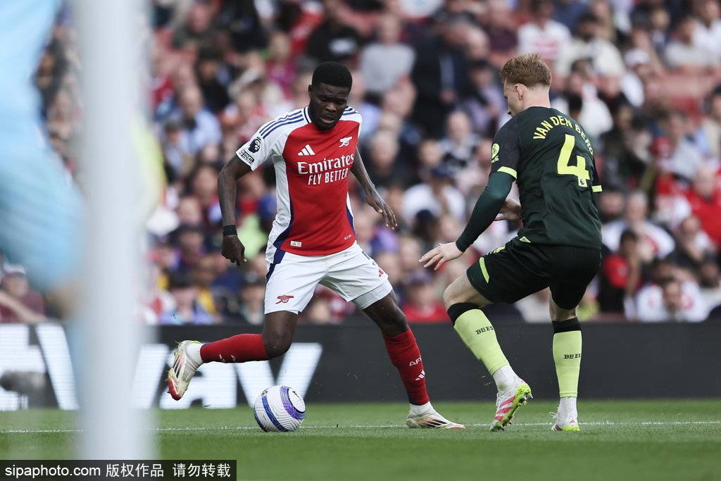 皇冠代理管理端_英超-托马斯破门萨卡失良机 阿森纳1-1小蜜蜂遭两连平