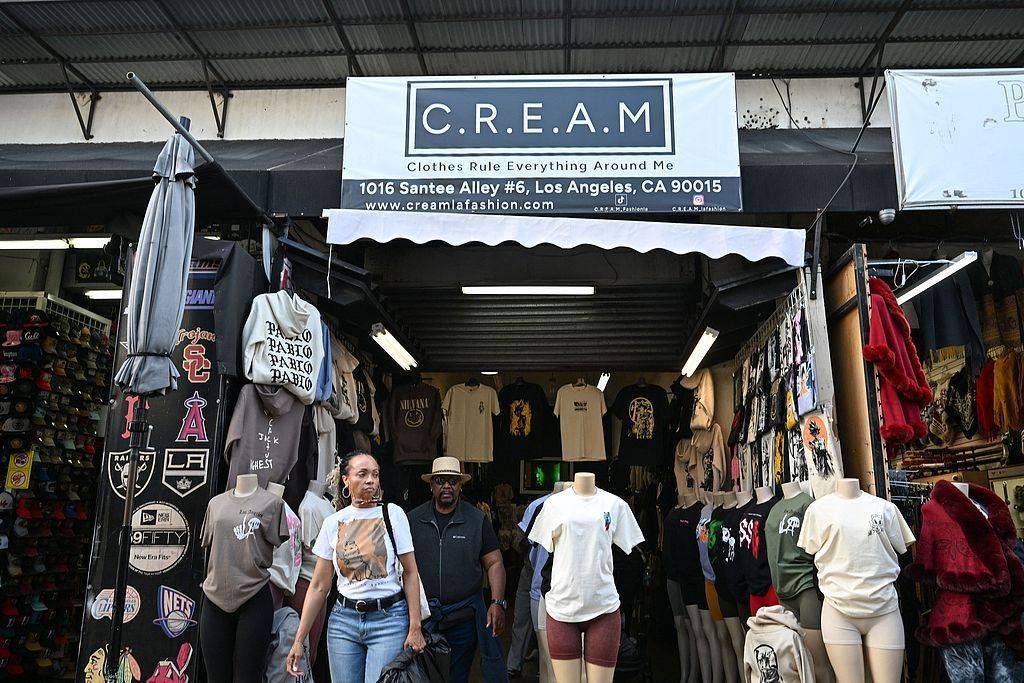 皇冠信用網出租
_学费顷刻“蒸发”、戒掉“中国制造”皇冠信用網出租
,特朗普关税下美国人在恐慌什么