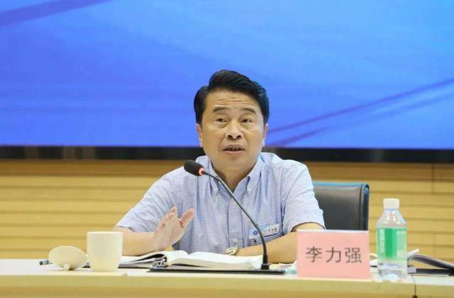 皇冠信用網出租
_政协原副主席被取消退休待遇皇冠信用網出租
,曾享受国务院政府特殊津贴