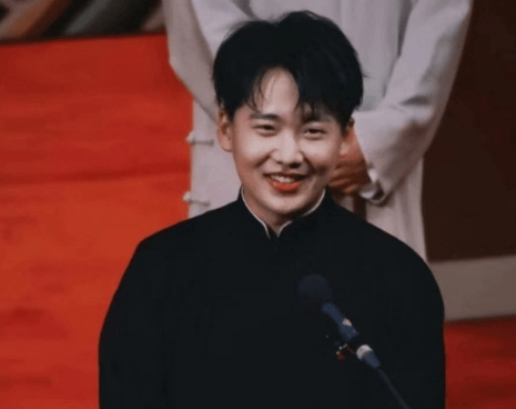 皇冠体育App下载_放下孩子与郭德纲离婚,远赴日本的郭麒麟亲妈胡中惠,现在怎么样皇冠体育App下载了