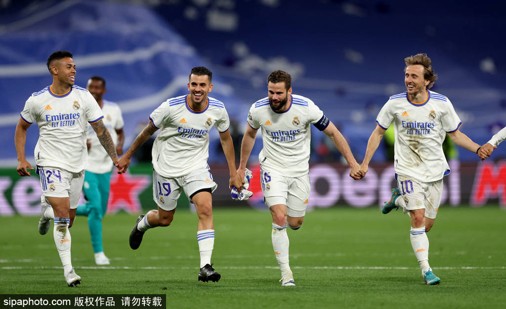 介绍个信用网址多少
_决战伯纳乌介绍个信用网址多少
!盘点皇马欧冠逆转名局 这次谁当救世主?