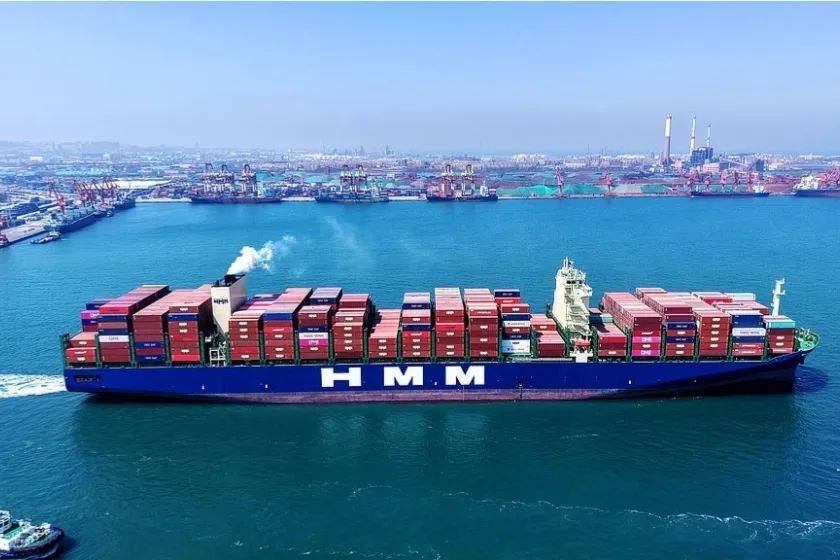 皇冠登3管理出租_金灿荣：我们要是再回应特朗普皇冠登3管理出租，就显得小家子气了