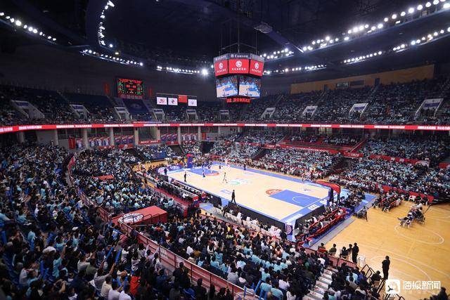 hga026如何注册_强硬拿下天王山之战！青岛男篮大比分2-1浙江广厦hga026如何注册，距四强仅一步之遥！