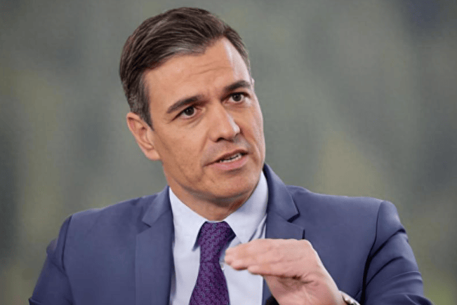 皇冠信用盘如何申请
_果真来中国了!特朗普没拦住皇冠信用盘如何申请
,美国彻底慌了!头号小弟“一夜倒戈”