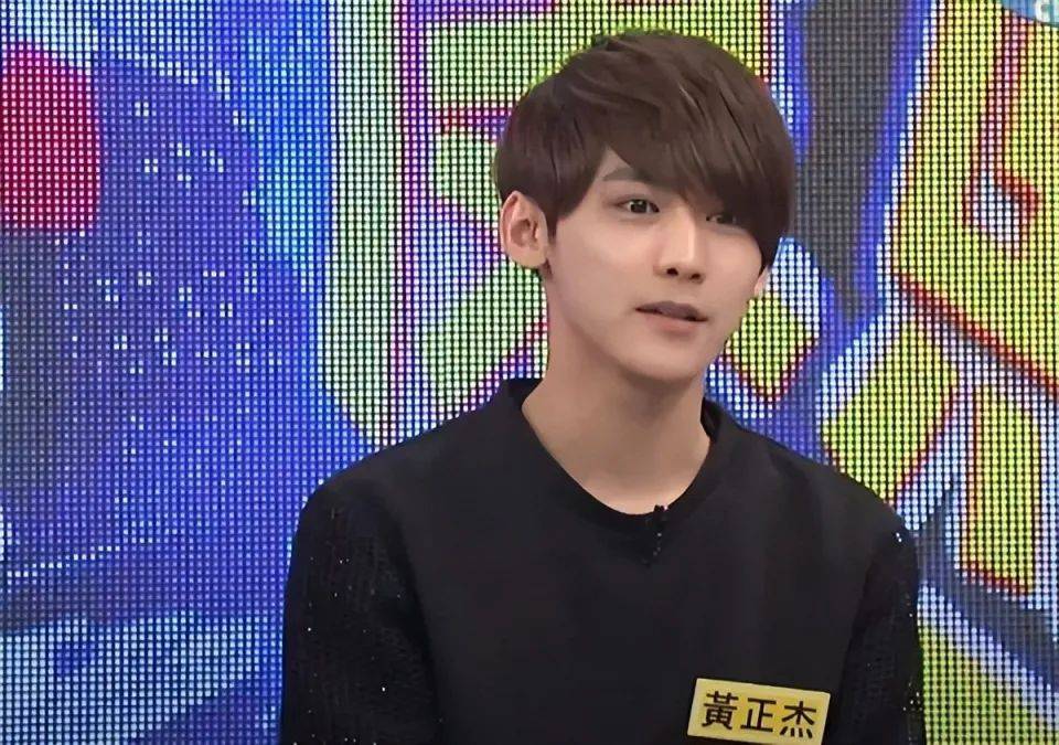 皇冠信用盘会员注册_突传讣告！31岁男星黄正杰去世皇冠信用盘会员注册，两天前还曾录制跳舞视频，母亲透露死因及遗言