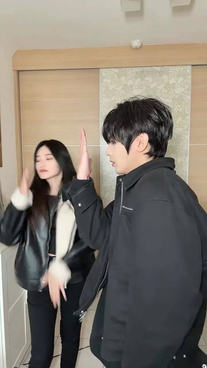 皇冠信用盘会员注册_突传讣告！31岁男星黄正杰去世皇冠信用盘会员注册，两天前还曾录制跳舞视频，母亲透露死因及遗言