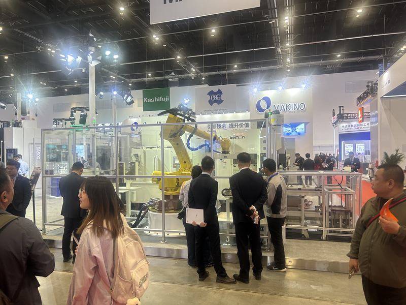 皇冠信用盘会员_31万平方米皇冠信用盘会员！北京史上最大规模展会今天开展