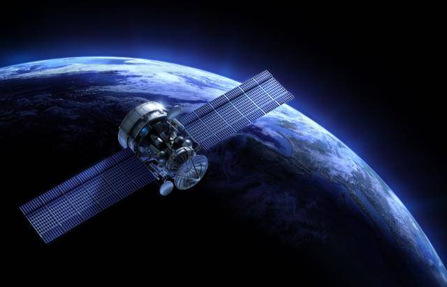 皇冠信用盘最高占成_美舰被胡塞追着打皇冠信用盘最高占成，因为中国给了卫星情报？看来美国是真的没招了