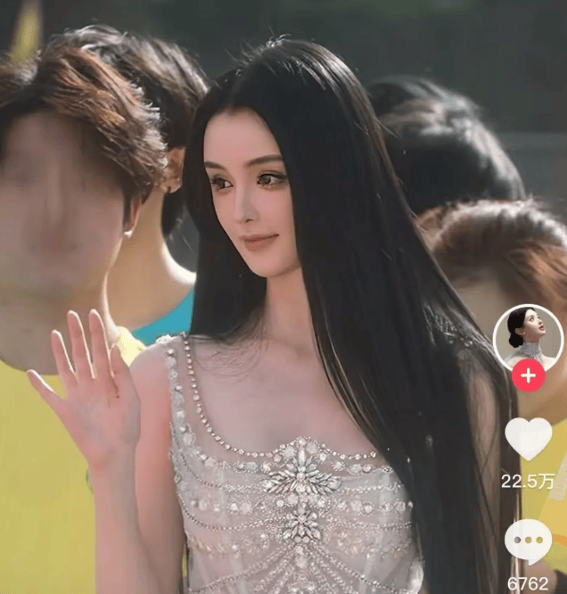 皇冠信用盘代理注册
_新娘因长相太美被质疑AI换脸皇冠信用盘代理注册
,拍摄者:她们一家都很美